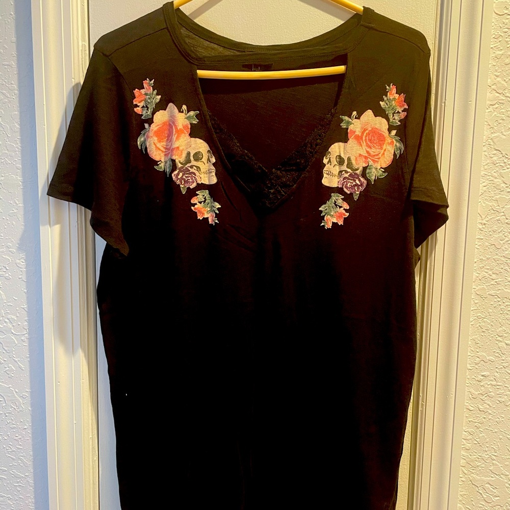 Torrid skull tee
